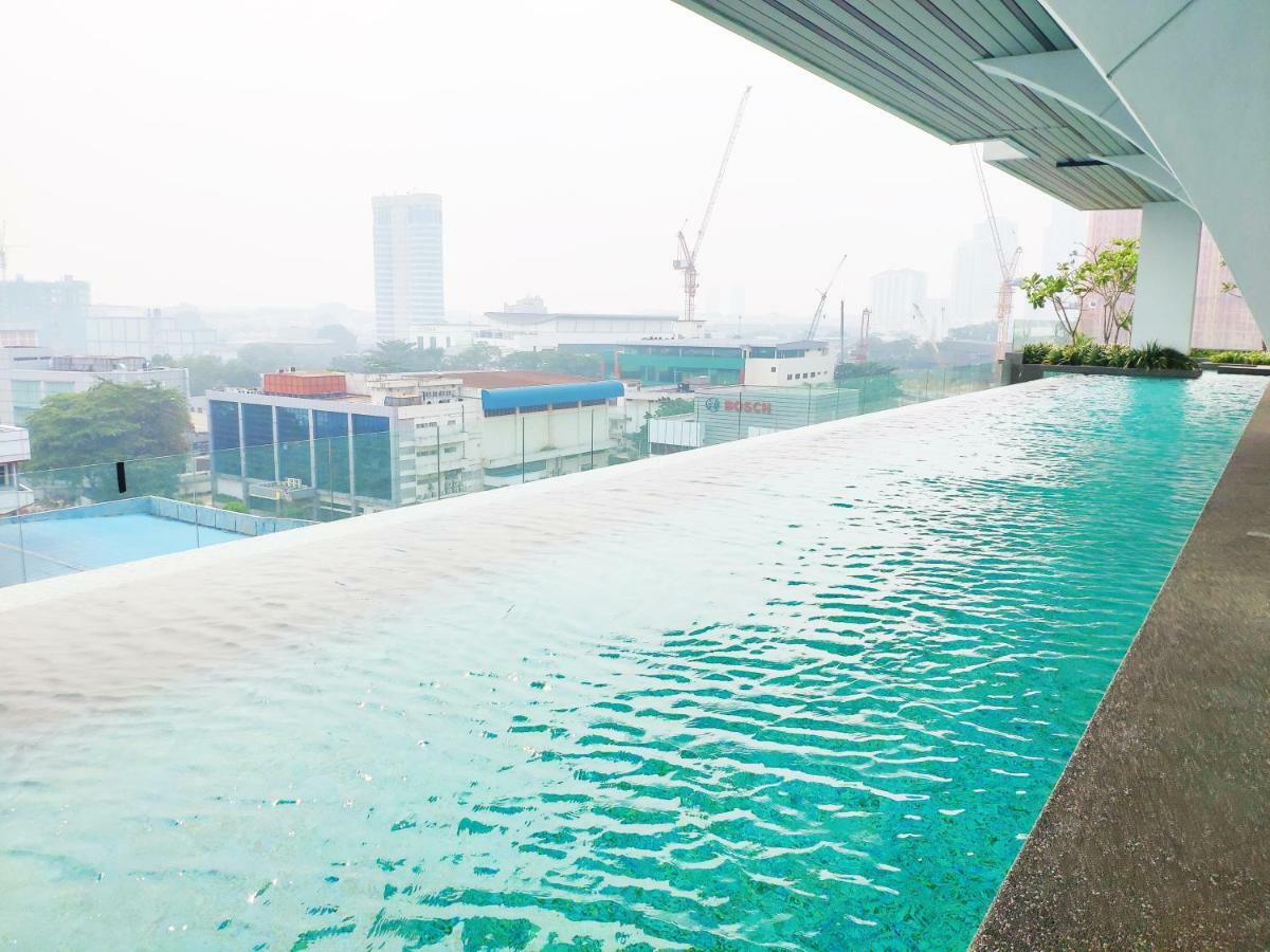 5-Star Apartment + Infinity Pool, 4 Pax, 1 Min To Jaya One Petaling Jaya Esterno foto